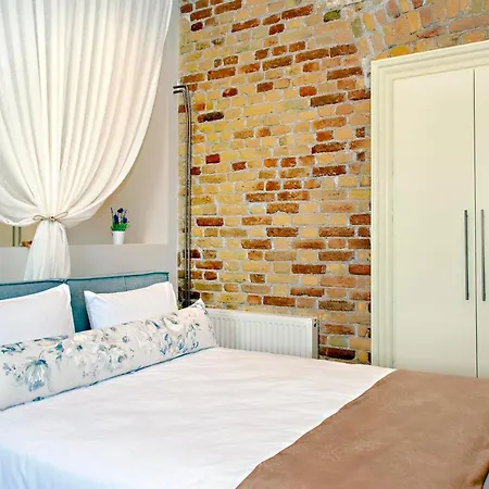 New @ Porta Remounda