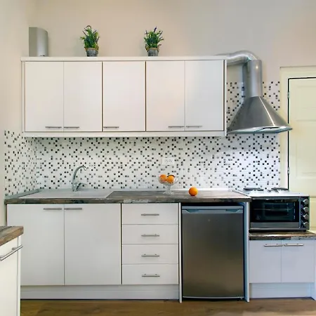 New @ Porta Remounda